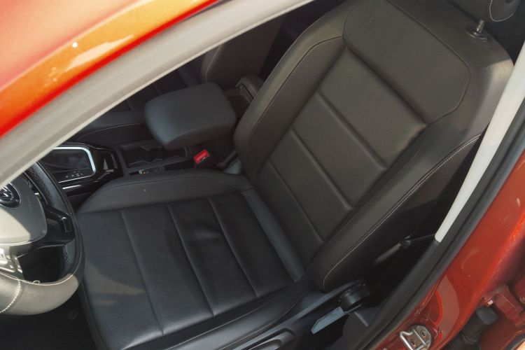 大众 T-ROC探歌 2018款 280TSI DSG两驱舒适型 国V局部细节19