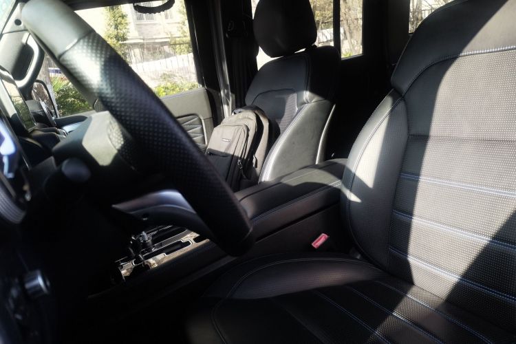 北京越野 北京BJ40 2019款 PLUS 2.3T 自动四驱旗舰版 国VI中控内饰19