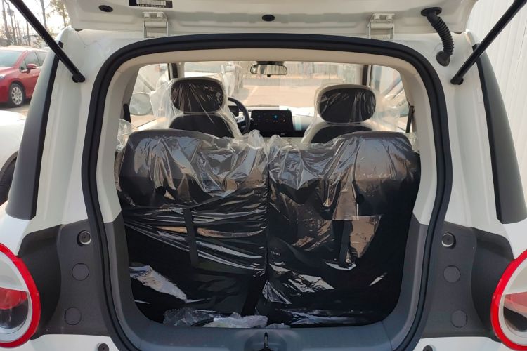 长安启源 长安Lumin 2024款 205km 启航版机舱底盘23