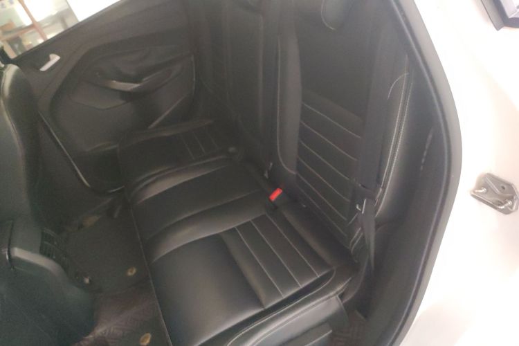 福特 翼虎 2017款 EcoBoost 180 两驱精翼型中控内饰21