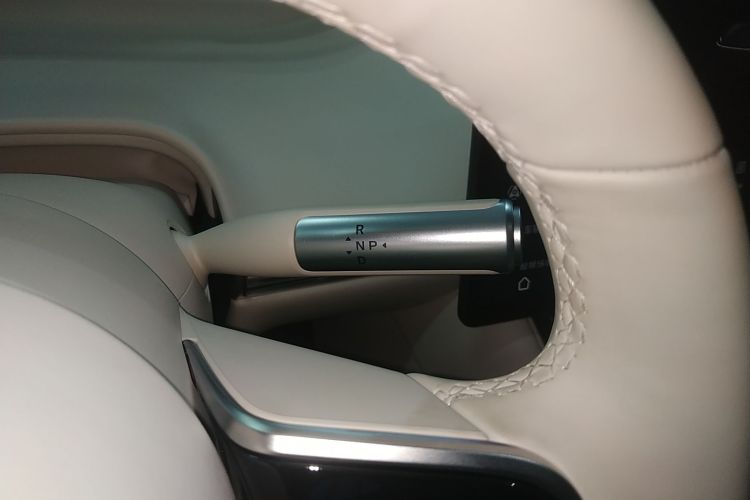 鸿蒙智行 智界R7 2024款 纯电 802km Max局部细节18