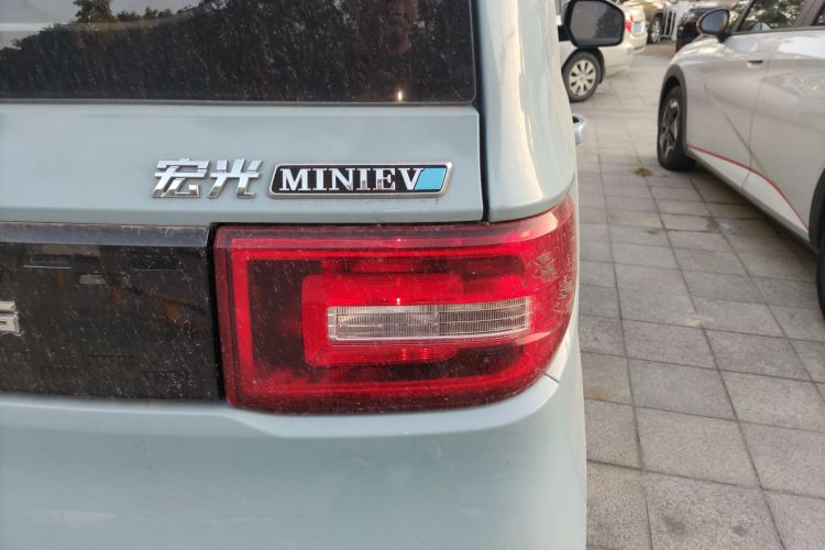 五菱汽车 宏光MINIEV 2020款 自在款 磷酸铁锂车身外观9