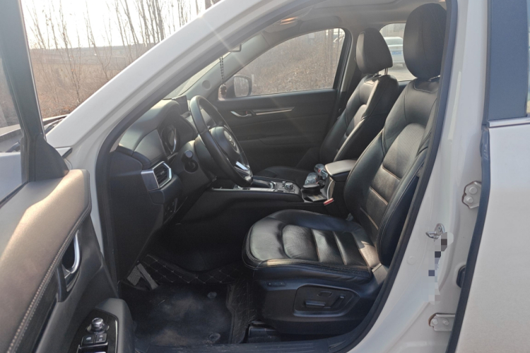 马自达CX-5 2017款 2.0L 自动四驱智享型 国V中控内饰19