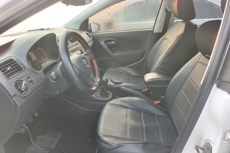 大众 Polo 2016款 1.4L 手动风尚型局部细节19