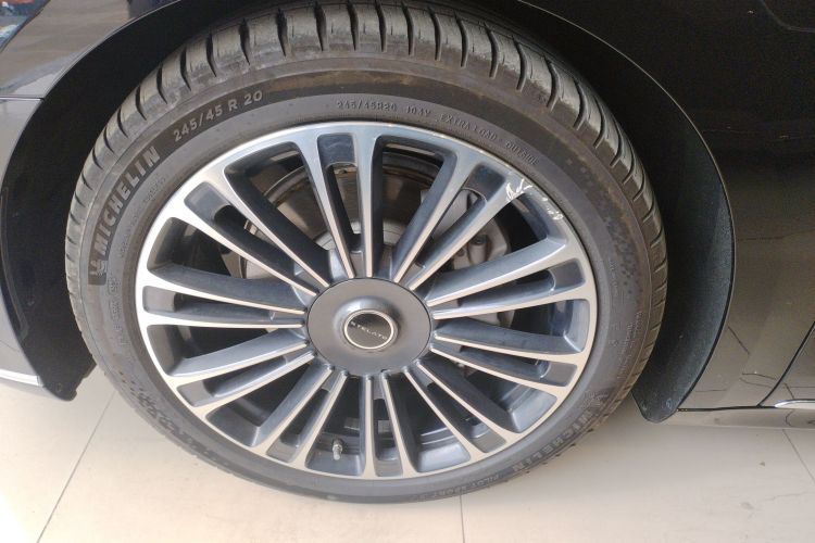 鸿蒙智行 享界S9 2024款 纯电 Ultra 四驱旗舰版车身外观6007