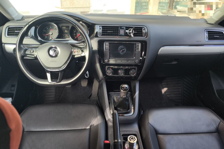 大众 速腾 2015款 230TSI 手动舒适型中控内饰12