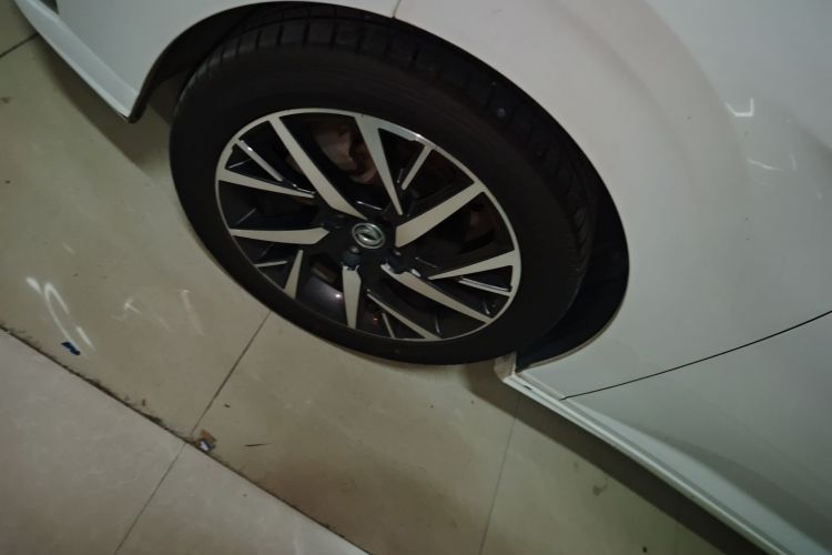 东风风神 奕炫 2020款 230T 自动炫酷版车身外观35