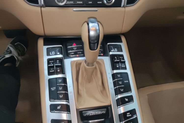 保时捷 2017款  Macan 2.0T局部细节18