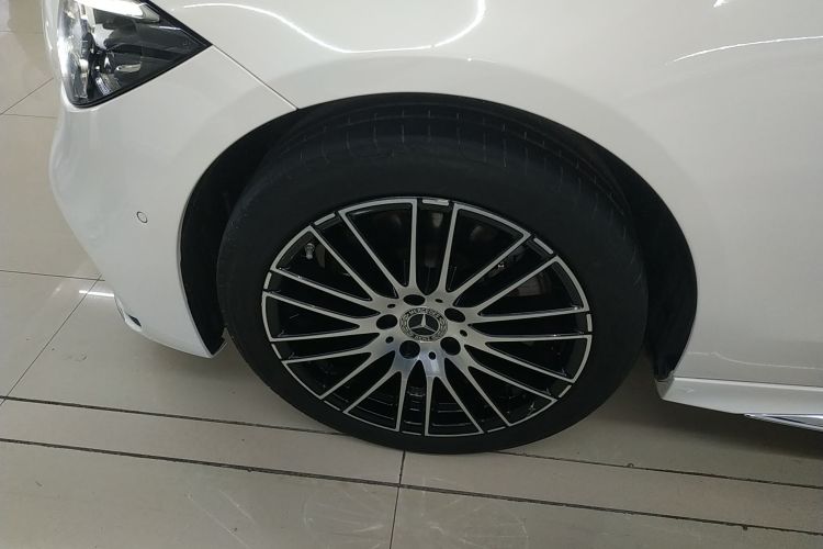 奔驰C级 2023款 C 260 L 运动版车身外观6007