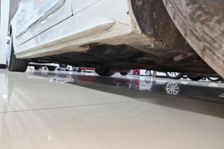 凯迪拉克ATS-L 2016款 28T 精英型局部细节9001