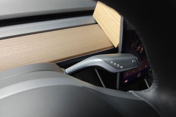 特斯拉 Model 3 2019款 标准续航后驱升级版中控内饰18