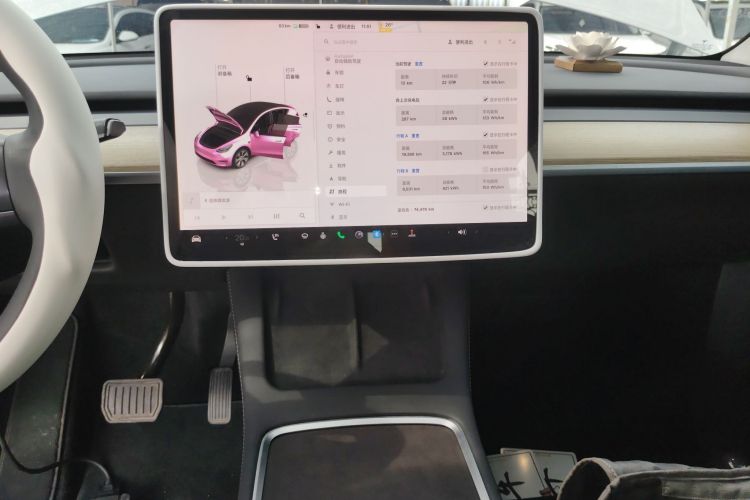 特斯拉 Model Y 2022款 后轮驱动版局部细节16