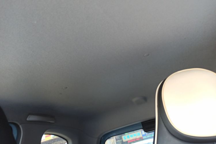 五菱汽车 宏光MINIEV 2022款 自在款 磷酸铁锂中控内饰22