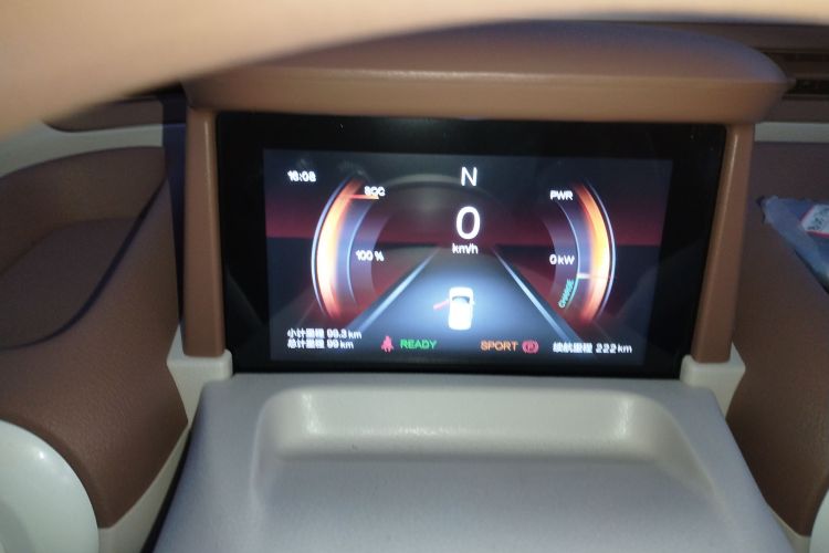 奔腾小马 2026款 222km 萌趣马 Plus中控内饰14