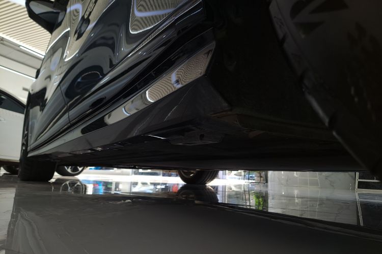 比亚迪 汉L 2025款 DM-p 四驱激光雷达旗舰型局部细节9002