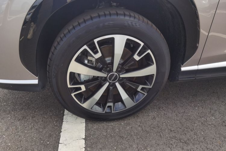 荣威D5X DMH 2024款 135旗舰版车身外观35