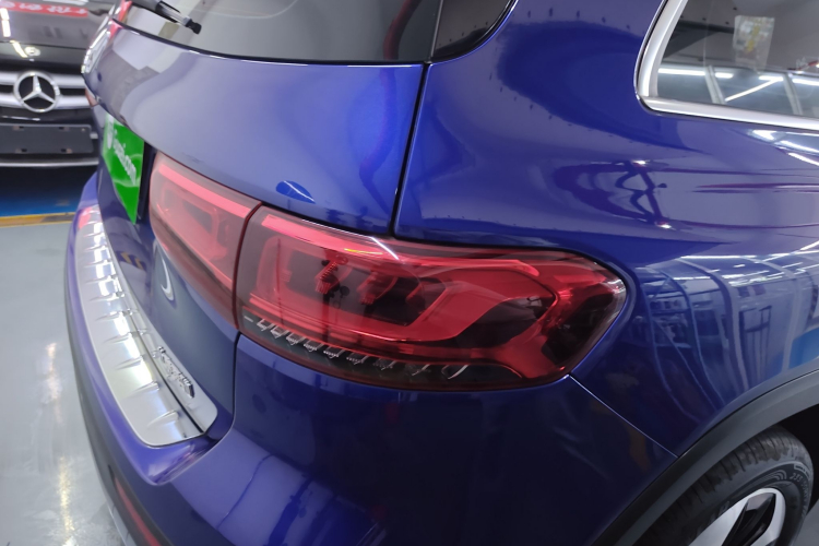 奔驰GLB 2021款 GLB 200 时尚型车身外观6006