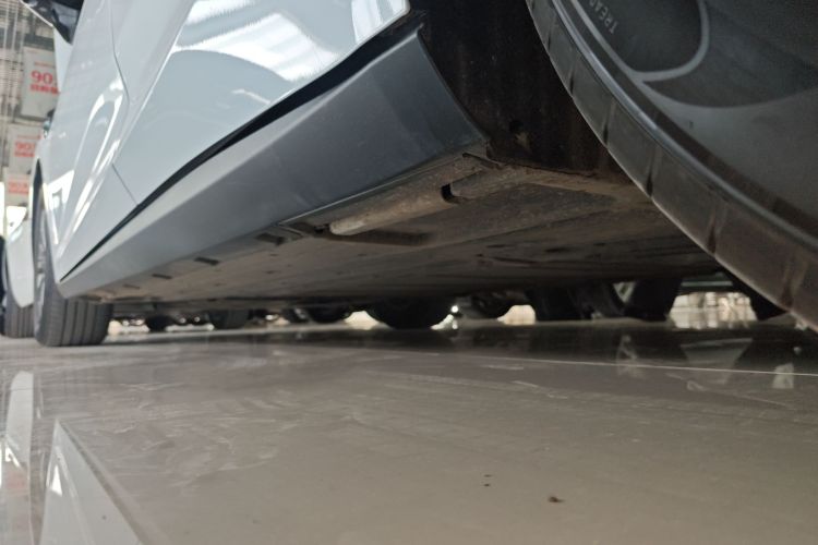 比亚迪 秦L 2025款 DM-i 智驾版 80KM领先型局部细节9002