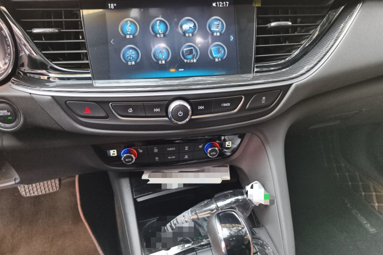 别克 君威 2019款 20T 豪华型 国VI中控内饰16