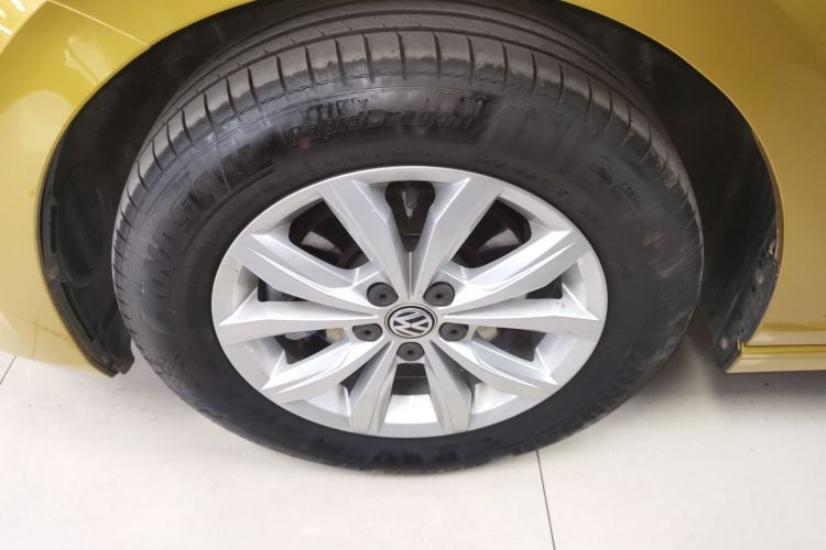 大众 Polo 2019款 Plus 1.5L 自动炫彩科技版车身外观6007