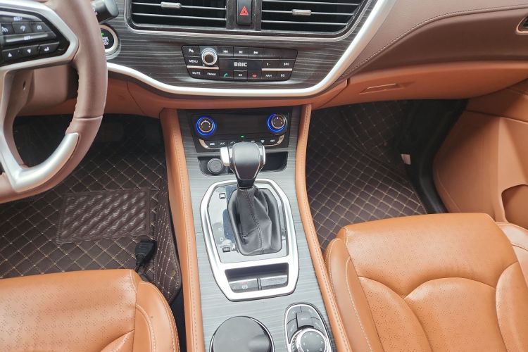 北汽幻速S7 2018款 1.5T 自动尊享型中控内饰18