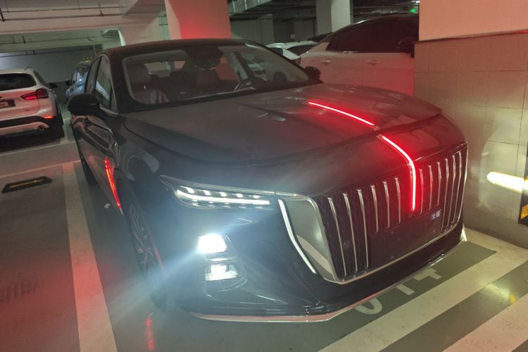 红旗H5 2024款 2.0T 自动智联旗畅版车身外观6002
