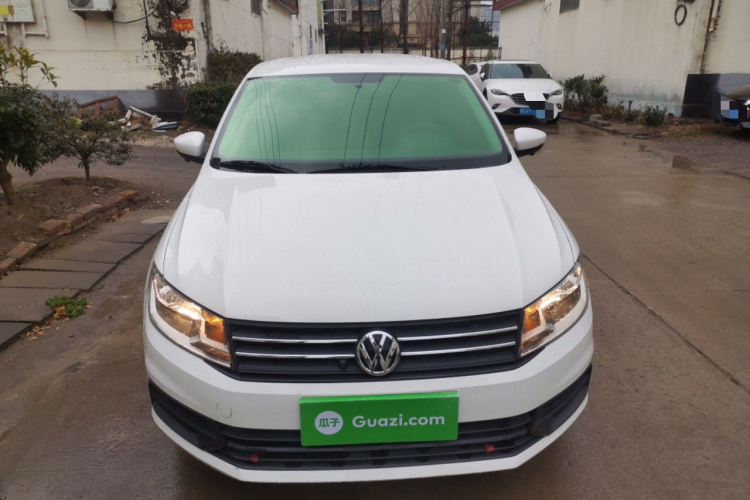 大众 桑塔纳 2021款 1.5L 手动风尚版车身外观2