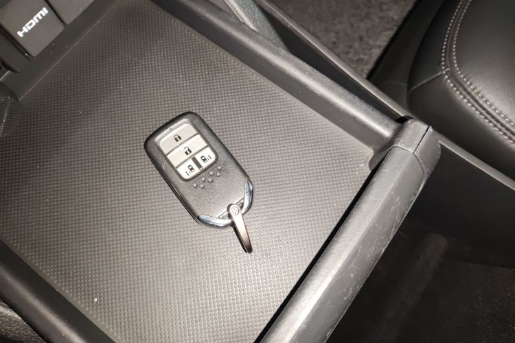 本田 奥德赛 2015款 改款 2.4L 智享版中控内饰11