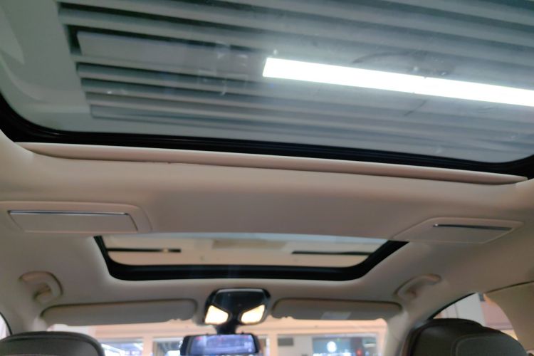 宝马7系 2019款 改款 730Li 豪华套装局部细节22