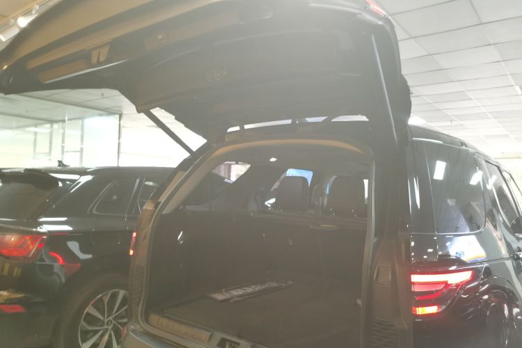 路虎 发现 2018款 3.0 SC V6 SE局部细节23