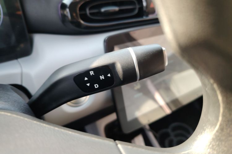 零跑汽车 零跑T03 2022款 琥珀版中控内饰18