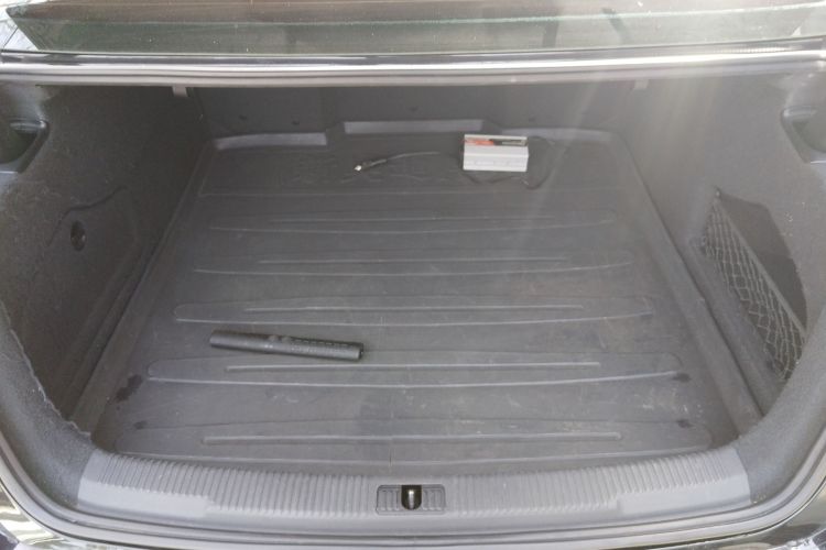 奥迪A6L 2014款 TFSI 舒适型中控内饰23