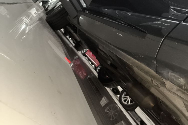 长安UNI-Z 2025款 1.5T 尊贵型局部细节9001