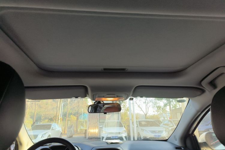 奇瑞 艾瑞泽5 2017款 SPORT 1.5T 手动豪华版局部细节22