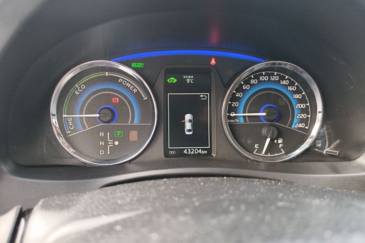 丰田 卡罗拉 2017款 改款双擎 1.8L E-CVT精英版中控内饰14