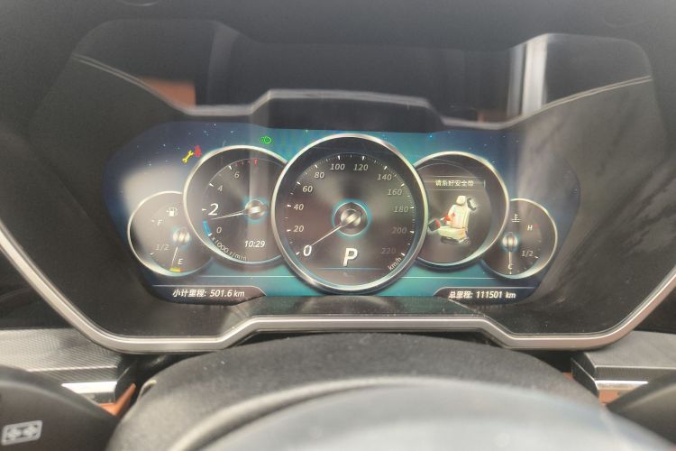 众泰T700 2017款 1.8T 双离合尊贵型中控内饰14