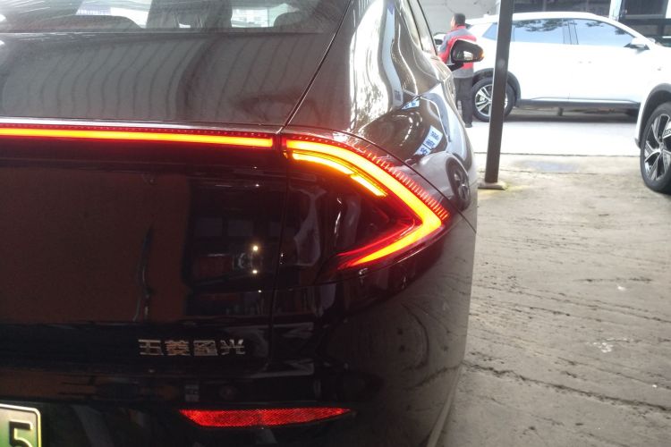 五菱汽车 五菱星光 2024款 共创版 510 进阶型车身外观6006