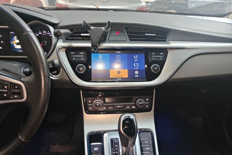 吉利汽车 帝豪GL 2017款 1.3T DCT尊贵型局部细节16