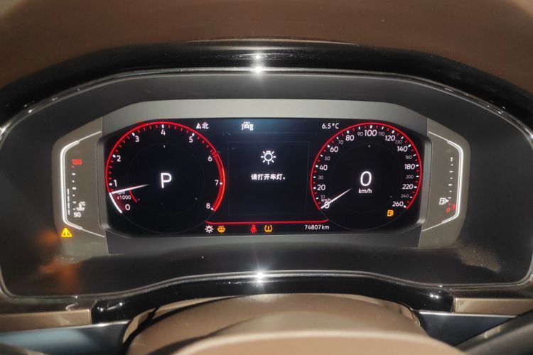 大众 威然 2020款 380TSI 尊贵版中控内饰14