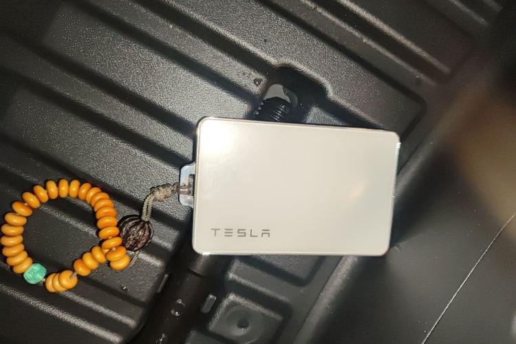 特斯拉 Model 3 2022款 后轮驱动版中控内饰7001