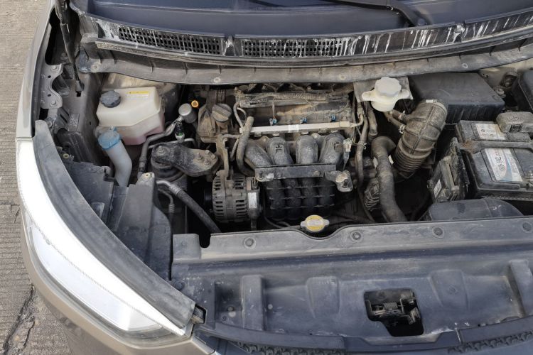 江汽集团 瑞风S3 2016款 1.5L CVT豪华智能型机舱底盘25