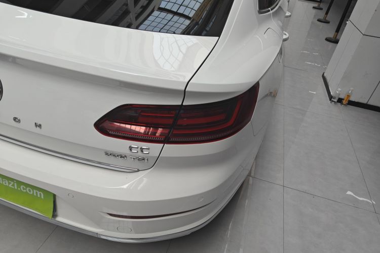 一汽-大众CC 2019款 330TSI 魅颜版 国VI车身外观9