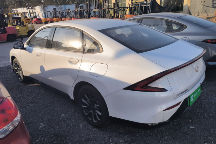 五菱汽车 五菱星光 2025款 70km 智能标准型车身外观4