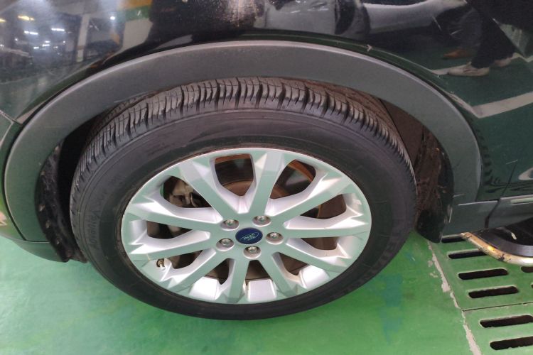 福特 翼虎 2013款 2.0L GTDi 四驱精英型车身外观6007