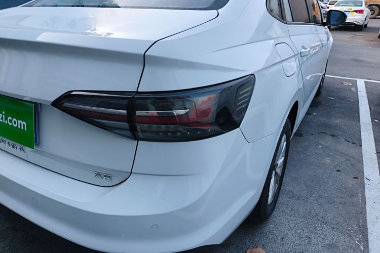 大众 朗逸 2023款 新锐 1.5L 自动新逸版车身外观6006