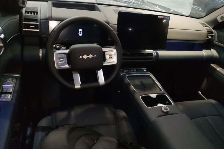 方程豹 钛7 2025款 190KM四驱Ultra版中控内饰7002