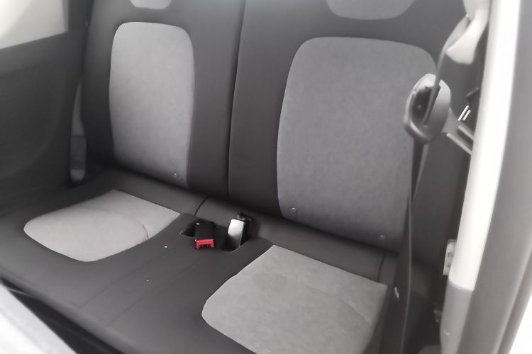 五菱汽车 宏光MINIEV 2022款 马卡龙臻享款 磷酸铁锂中控内饰21