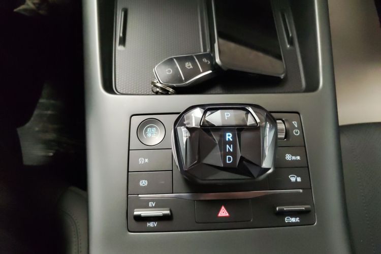 比亚迪 秦PLUS 2025款 DM-i 智驾版 55KM领先型局部细节18