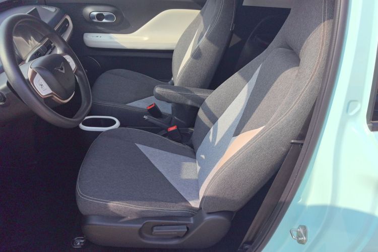 凯翼拾月 2023款 201km 踏浪版中控内饰19