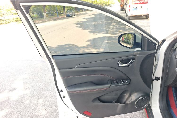 东风风光 风光500 2022款 1.5L CVT悦享型中控内饰47